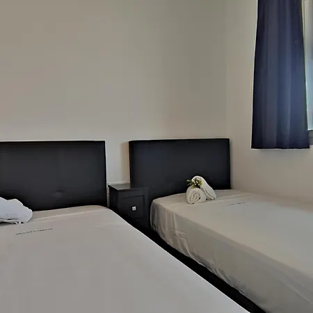 Appartement De Lujo En Primera Linea Con Piscina En - Es-209-70